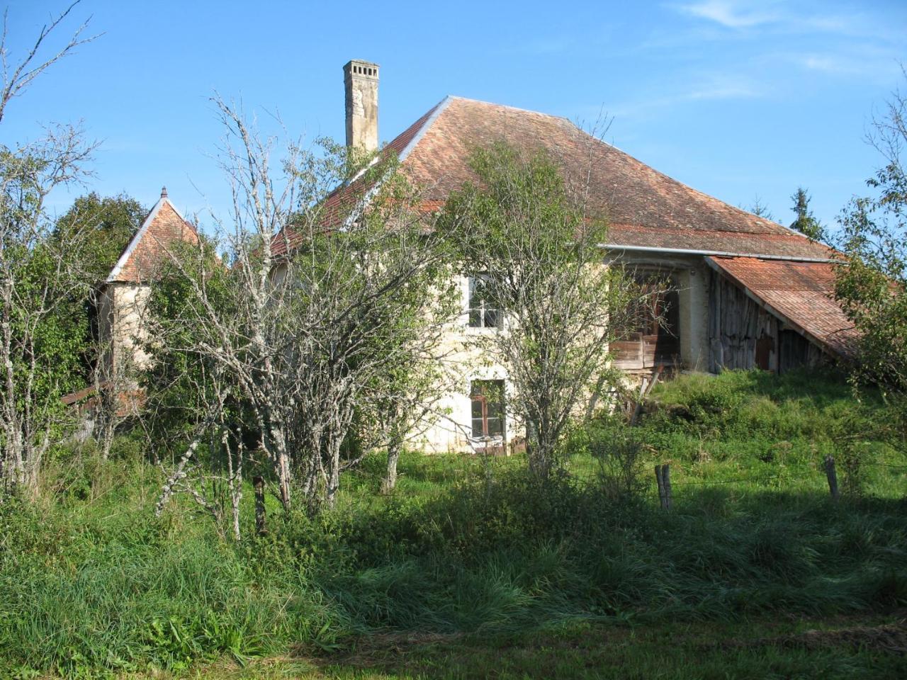 Le Relais Des Deux Tours Brémondans Exterior foto